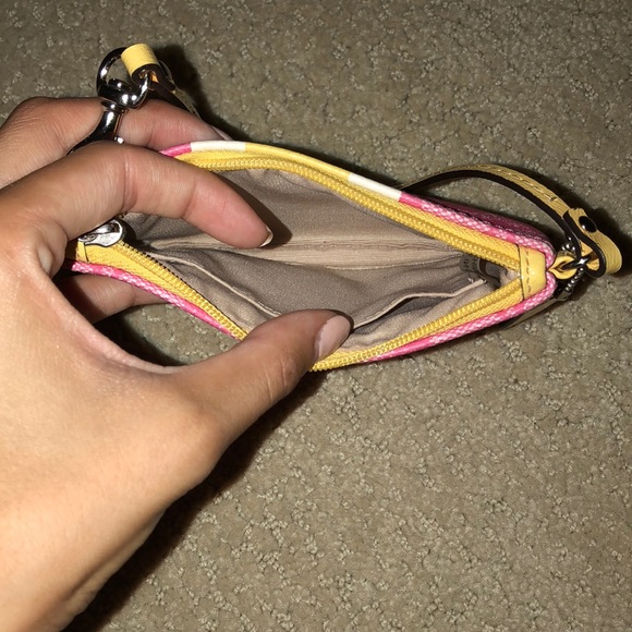 Coach Wristlet - Picture 4 of 4